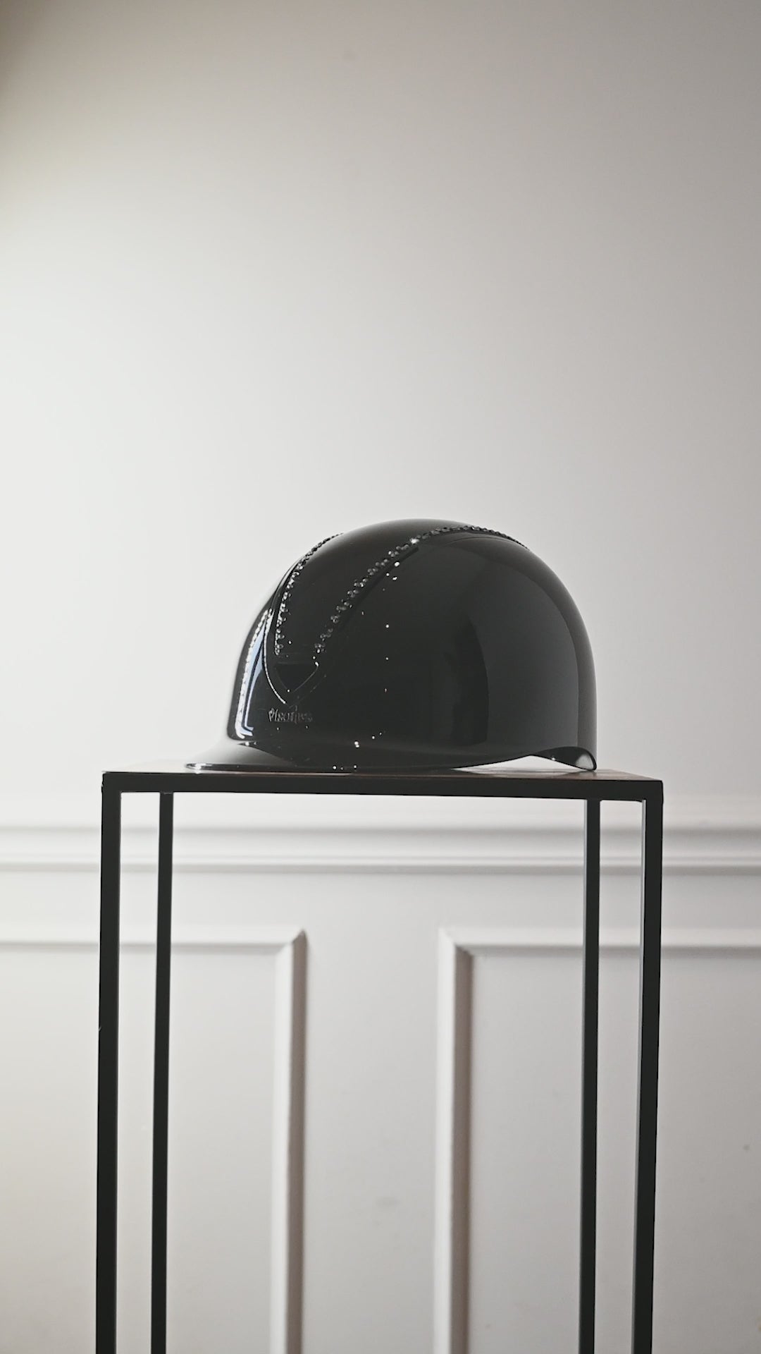 Riding helmet Black Royal